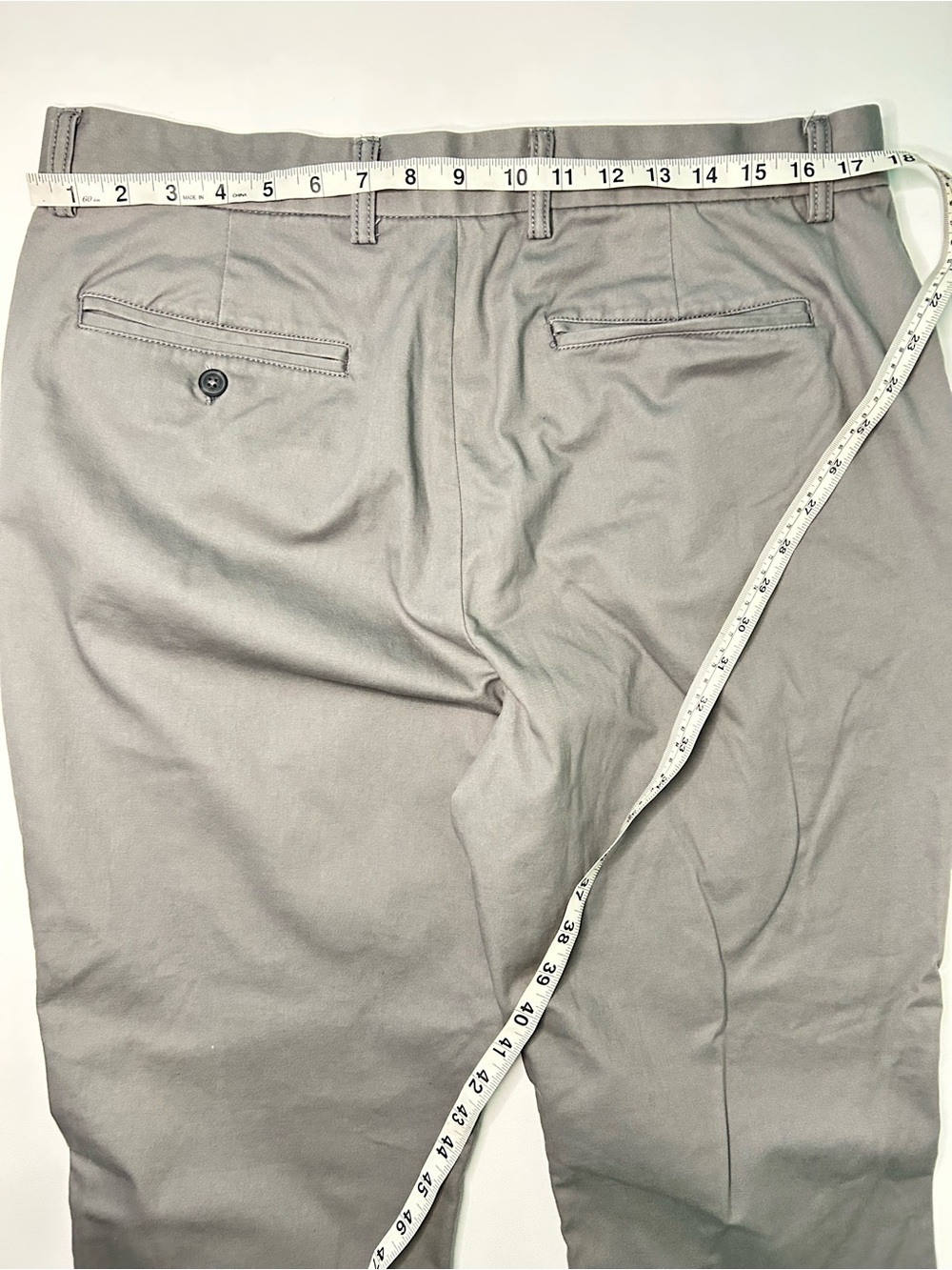 Old Navy Men's Ultimate Straight Pants 36x30 - Picture 5 of 6
